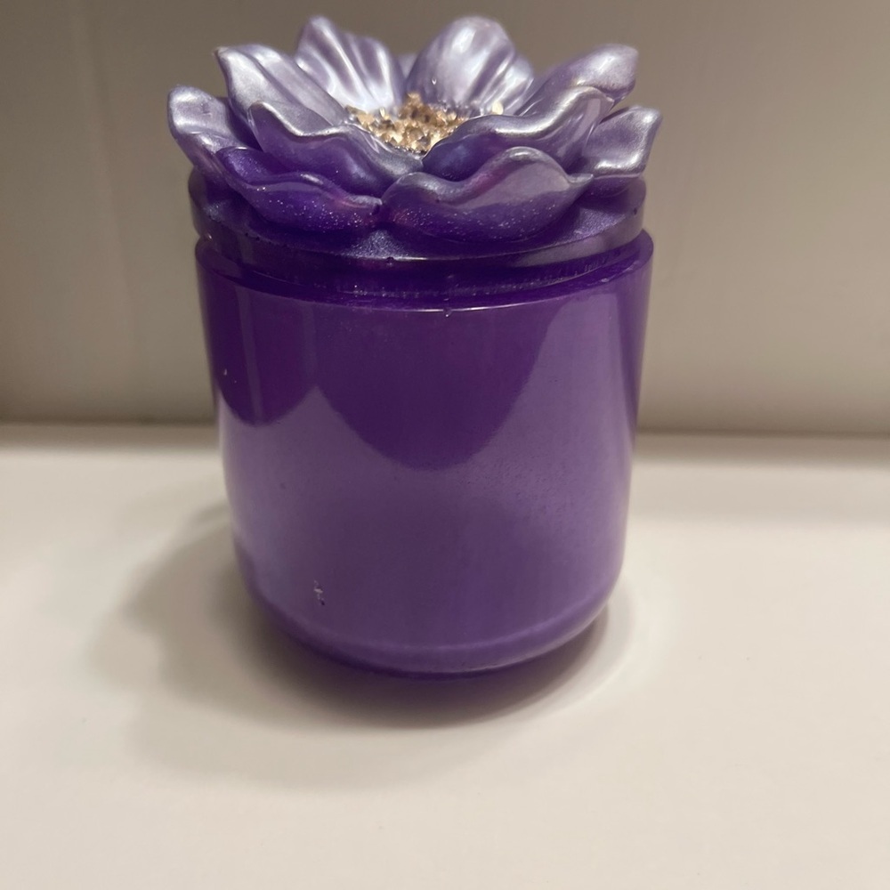 Pick (1) Elegant Purple Poppy Jar - Picture 4 of 8